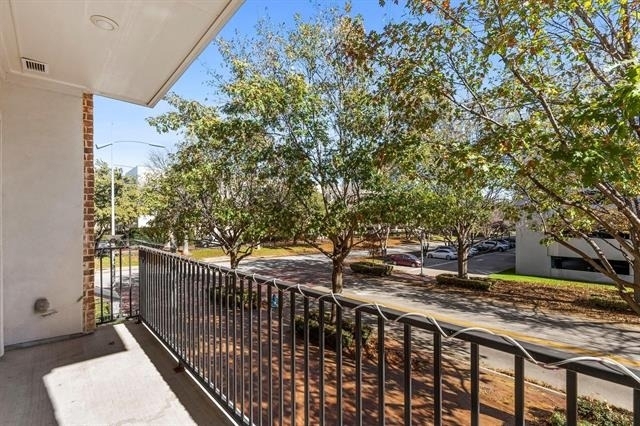 15875 Spectrum Drive - Photo 29