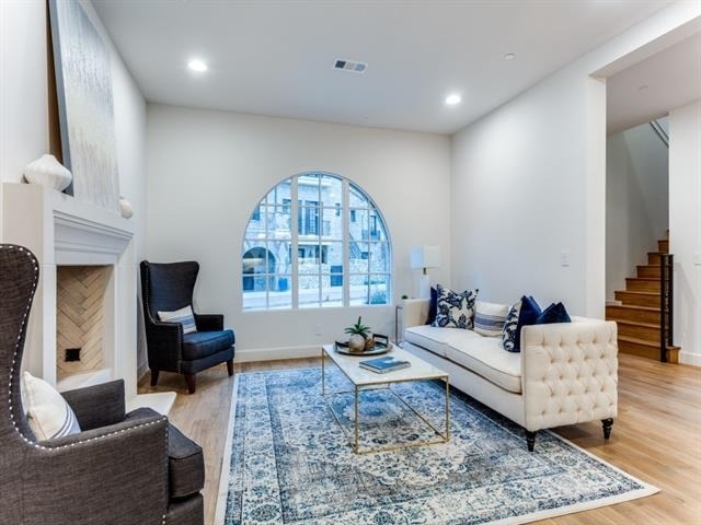 76 Cortes Drive - Photo 4