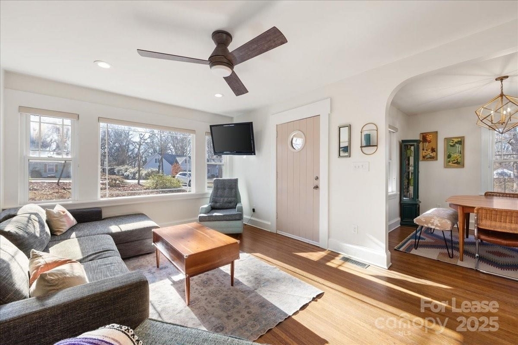 5712 Oak Drive - Photo 6