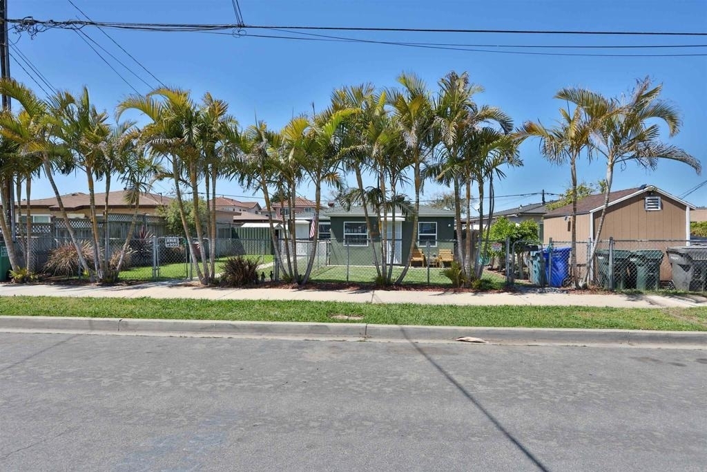 520 Delaware - Photo 36