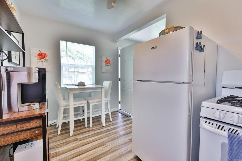 520 Delaware - Photo 15