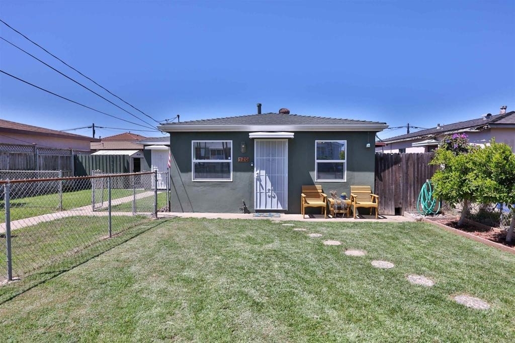 520 Delaware - Photo 29