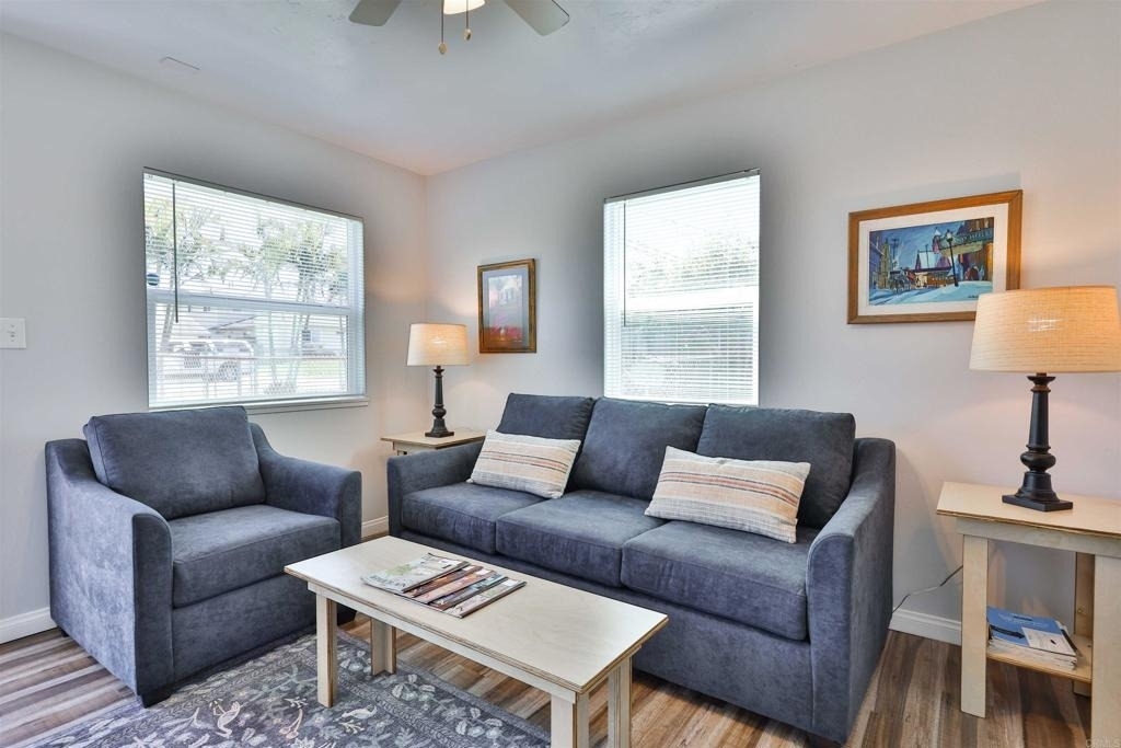 520 Delaware - Photo 2