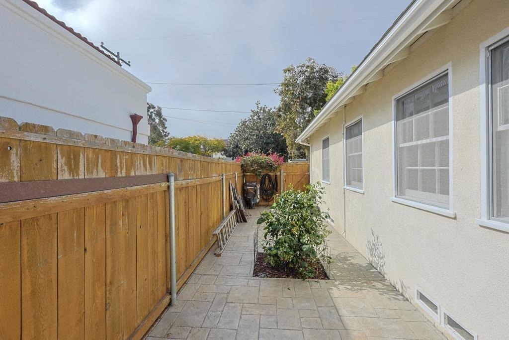 417 5th Street - Photo 30