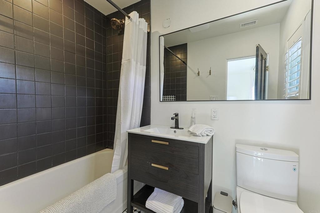 340 Glorietta Place - Photo 39