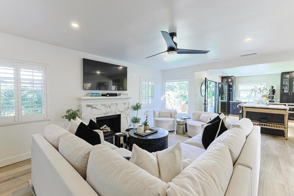 340 Glorietta Place - Photo 24
