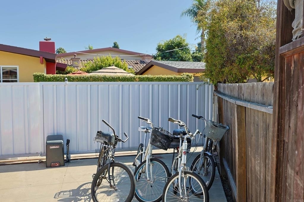 340 Glorietta Place - Photo 49