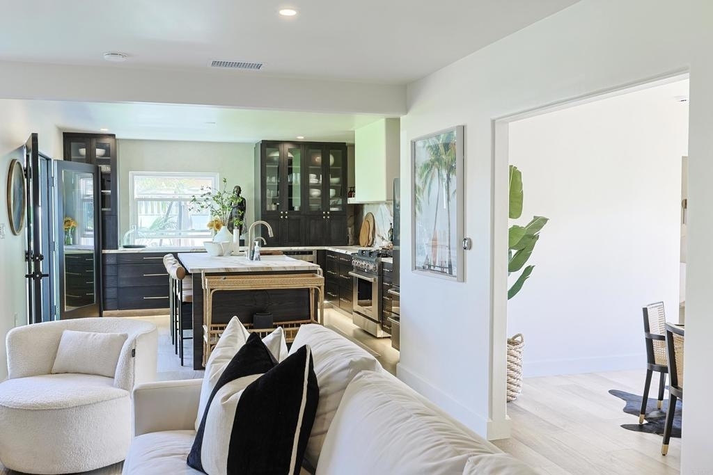340 Glorietta Place - Photo 26