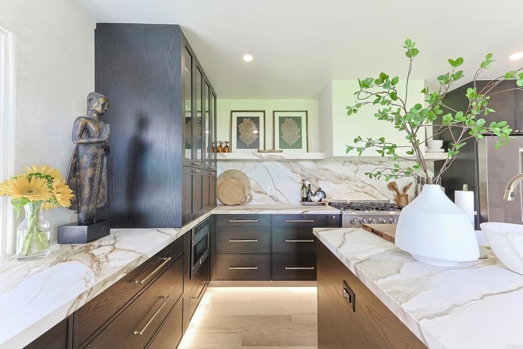 340 Glorietta Place - Photo 15
