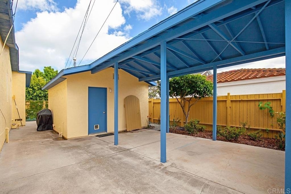 336 F Ave - Photo 3
