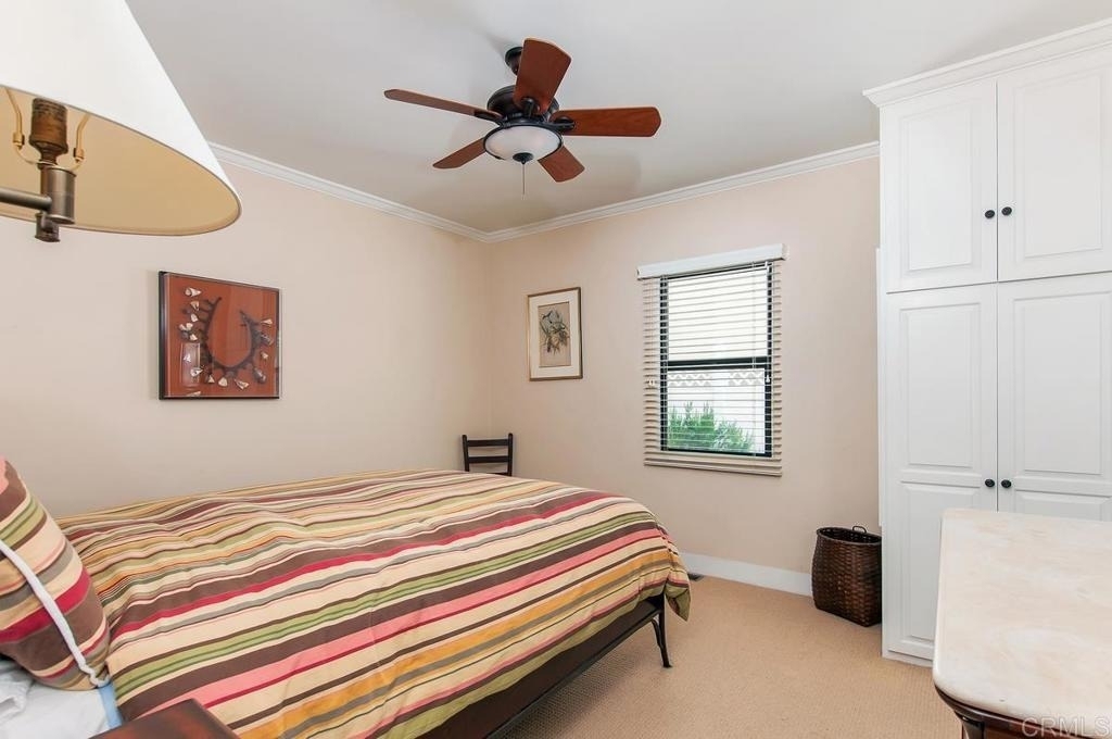 1033 Encino Row - Photo 7
