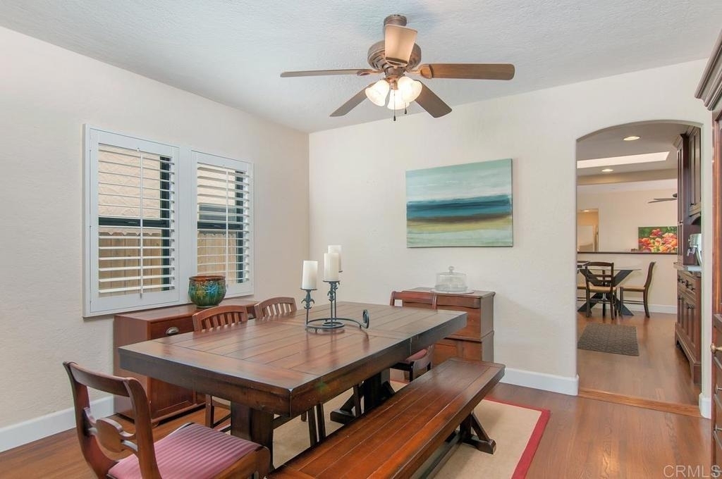 1033 Encino Row - Photo 2