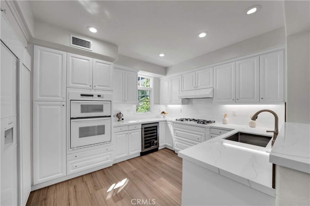 2672 Bungalow Place - Photo 8