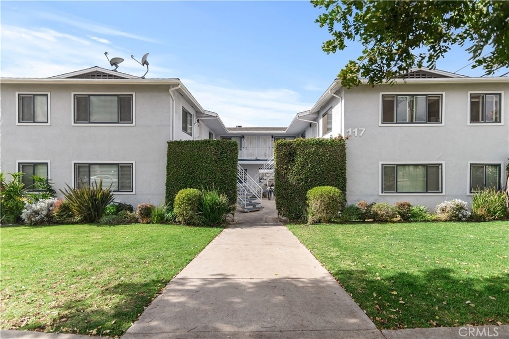 117 S Ivy Avenue - Photo 0