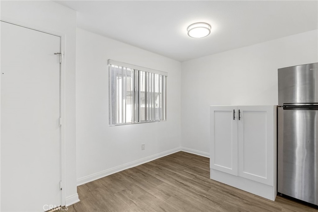 4406 Cahuenga Boulevard - Photo 10