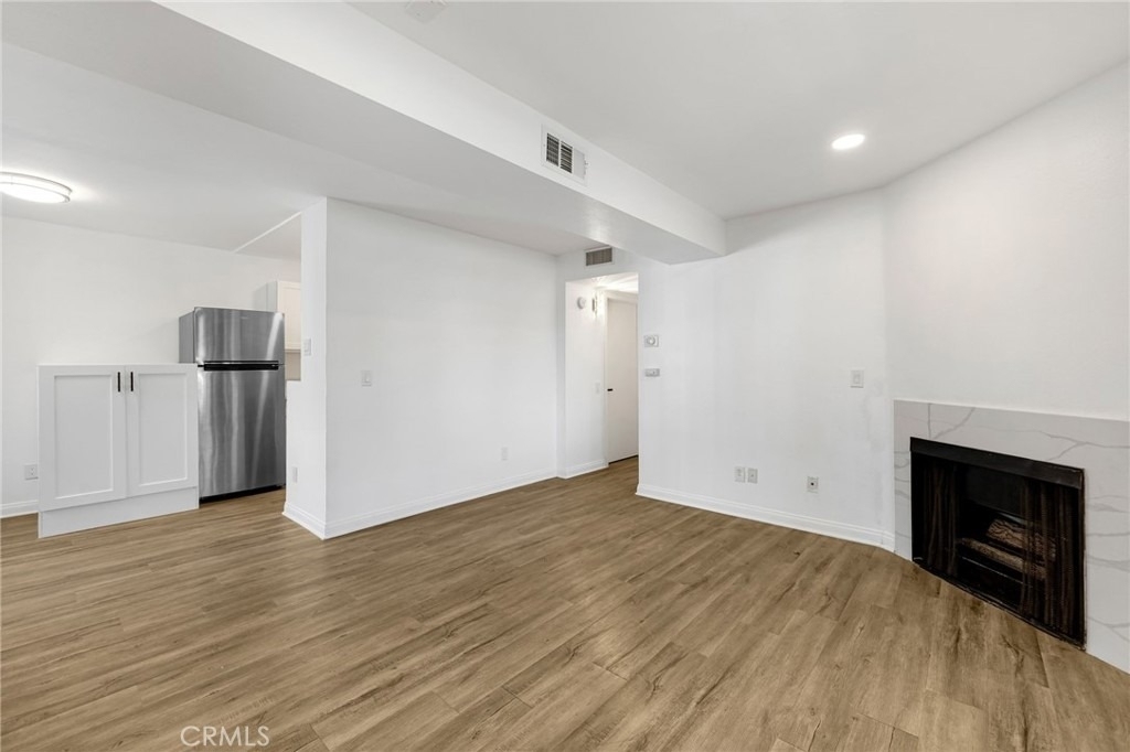 4406 Cahuenga Boulevard - Photo 4