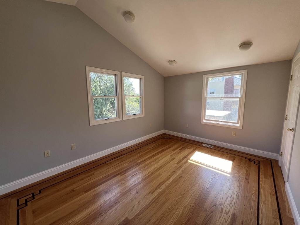 2438 Martin Luther King Jr Way - Photo 5