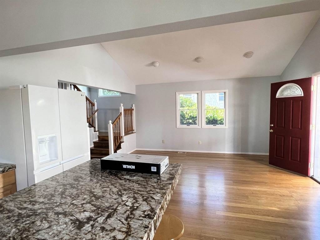 2438 Martin Luther King Jr Way - Photo 2
