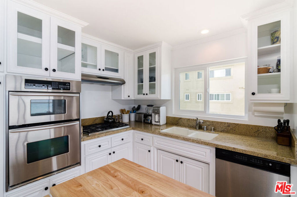 22626 Pacific Coast Highway - Photo 46
