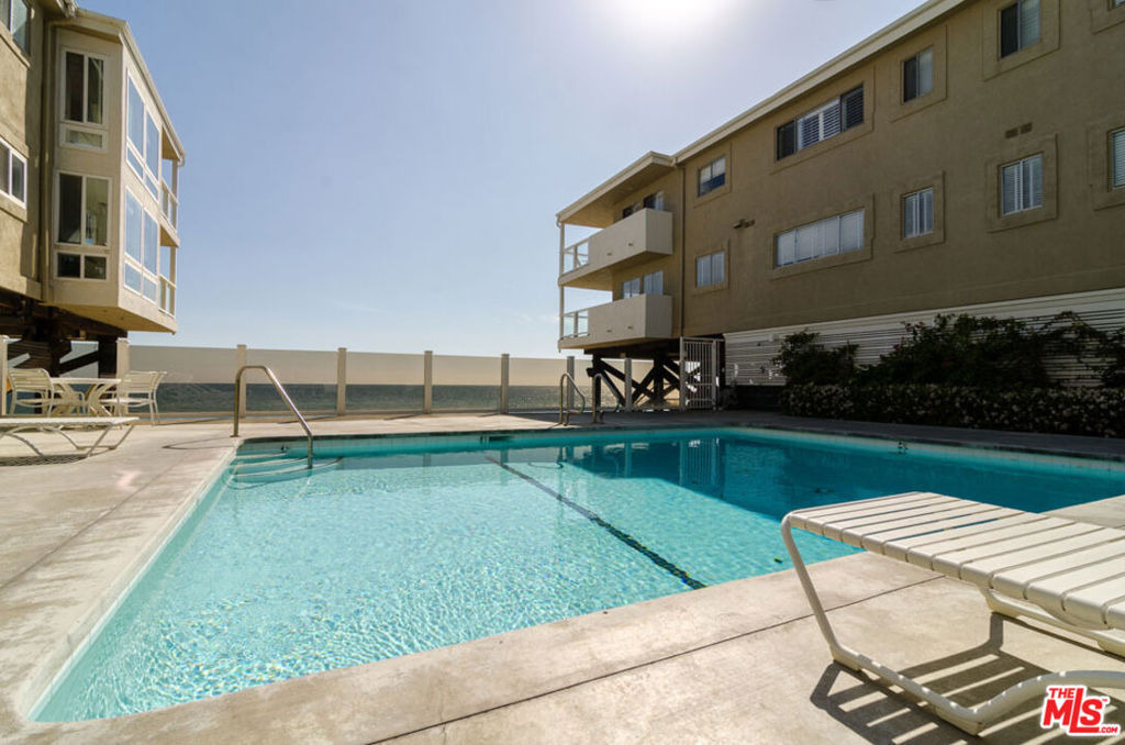 22626 Pacific Coast Highway - Photo 32