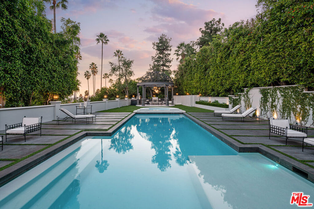 402 Doheny Road - Photo 54