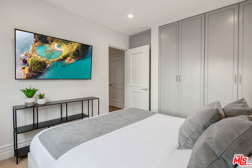 402 Doheny Road - Photo 35