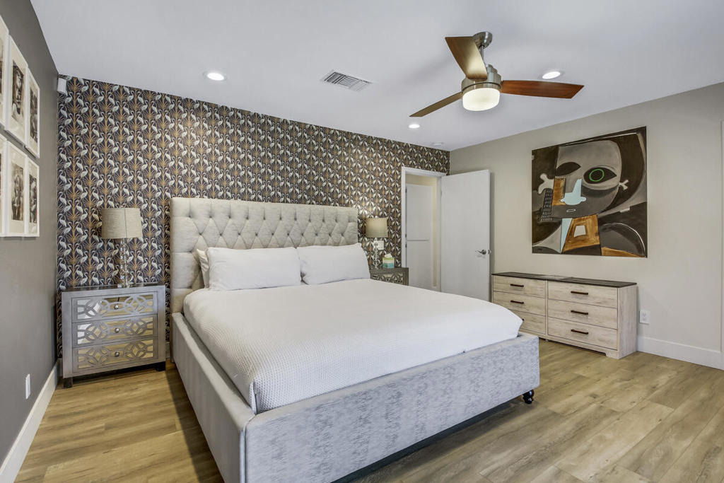 2230 Tamarisk Road - Photo 47