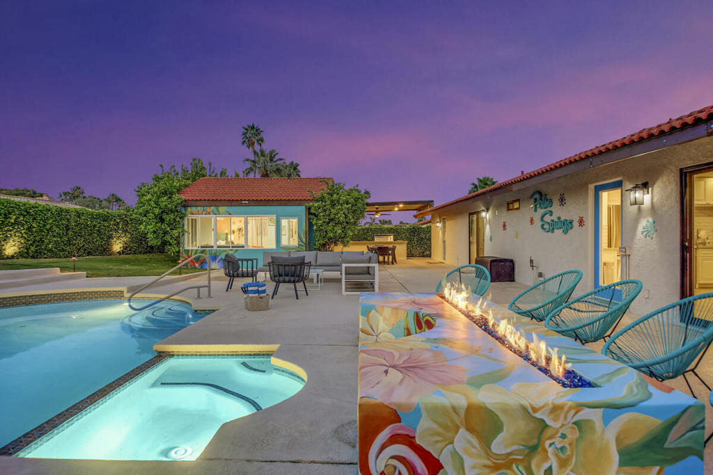 2230 Tamarisk Road - Photo 18