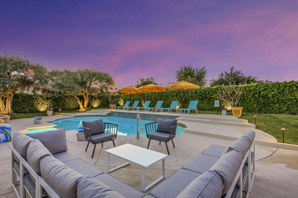 2230 Tamarisk Road - Photo 11