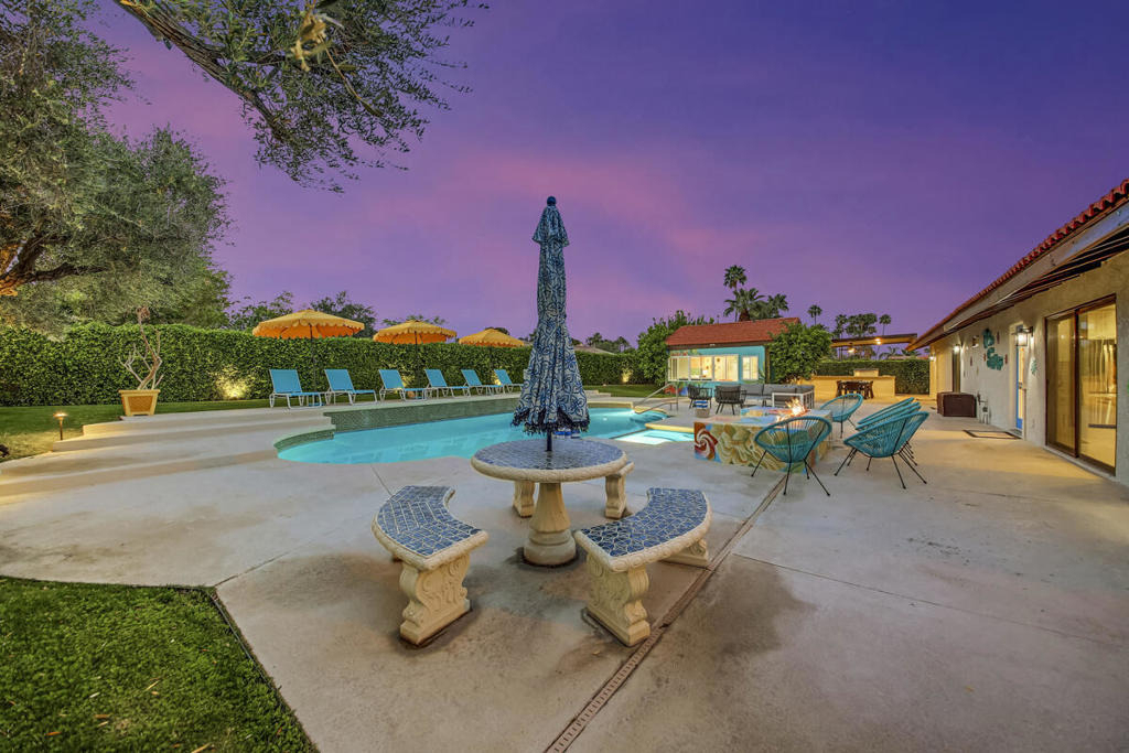 2230 Tamarisk Road - Photo 20