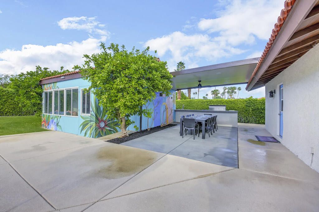 2230 Tamarisk Road - Photo 65