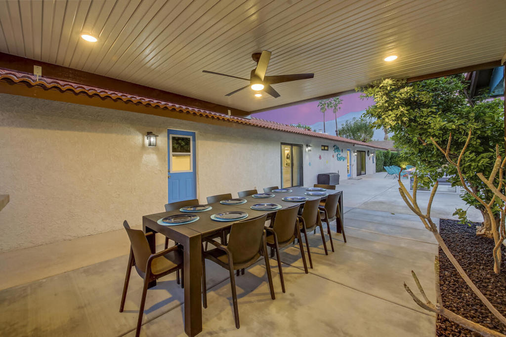 2230 Tamarisk Road - Photo 5