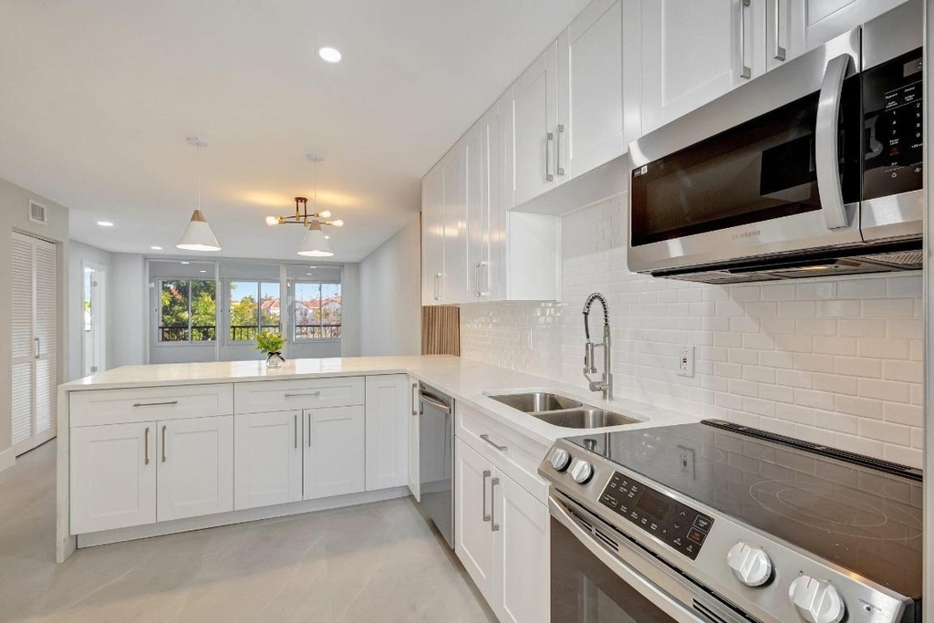 4090 Tivoli Court - Photo 1