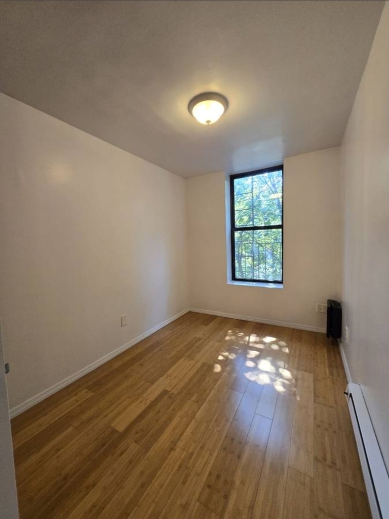 1928 Pacific Street - Photo 2