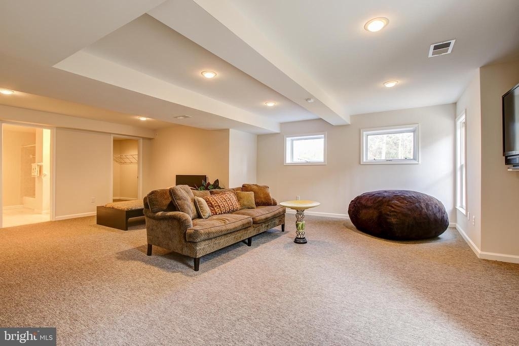 710 Parrish Farm Lane - Photo 37