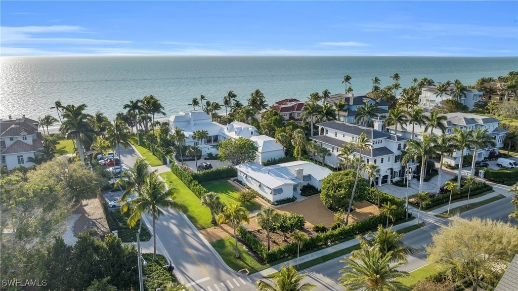 617 Gulf Shore Blvd N - Photo 0