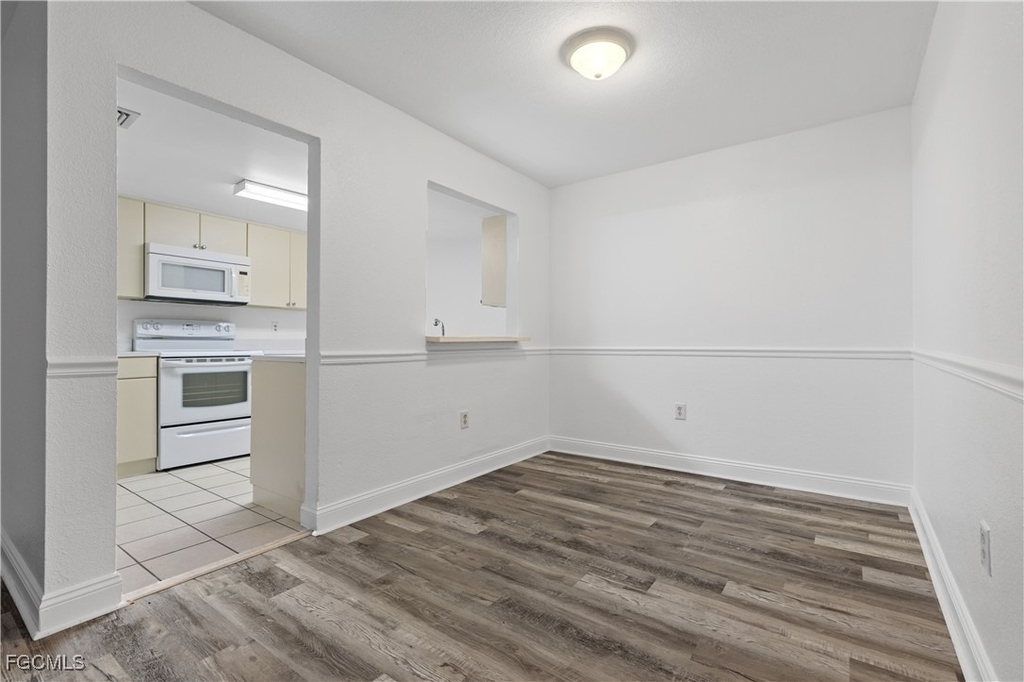 12658 Kenwood Lane - Photo 9