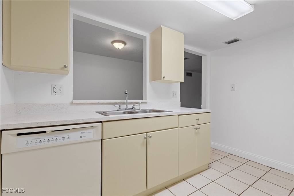 12658 Kenwood Lane - Photo 13