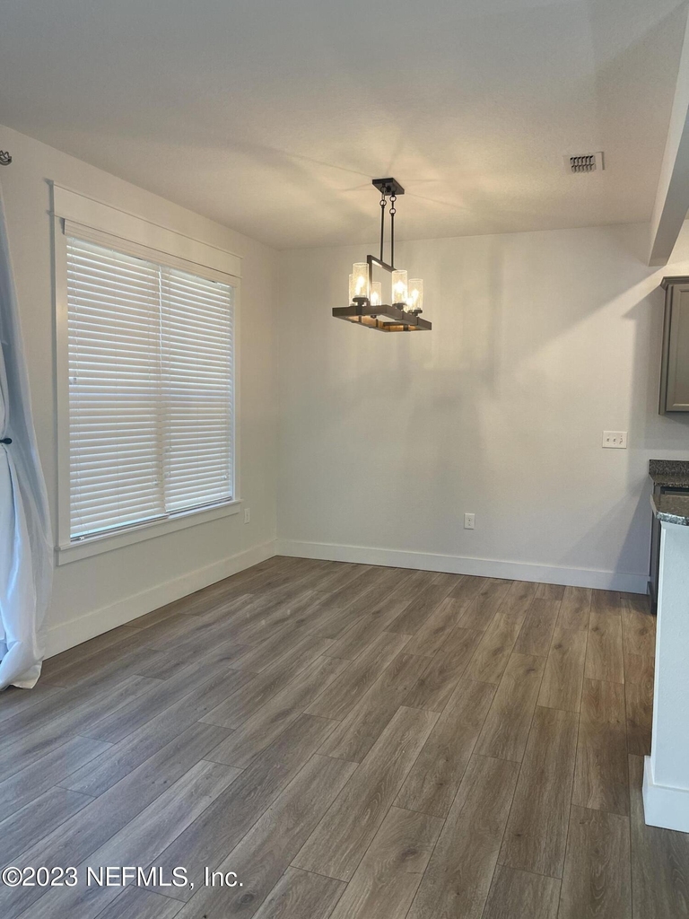 7003 Butterfield Court - Photo 7