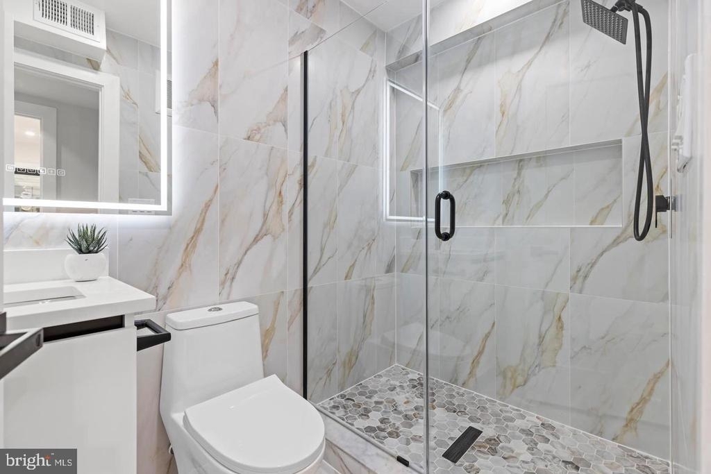 3923 14th Street Nw - Photo 16