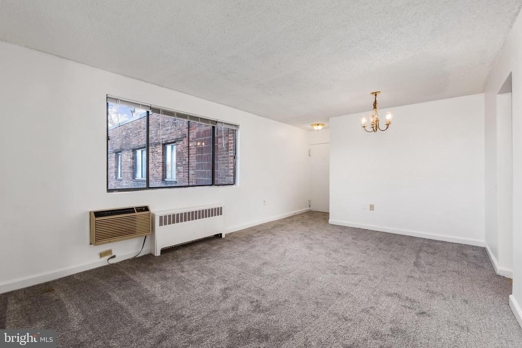 4717 1st Street Sw - Photo 1