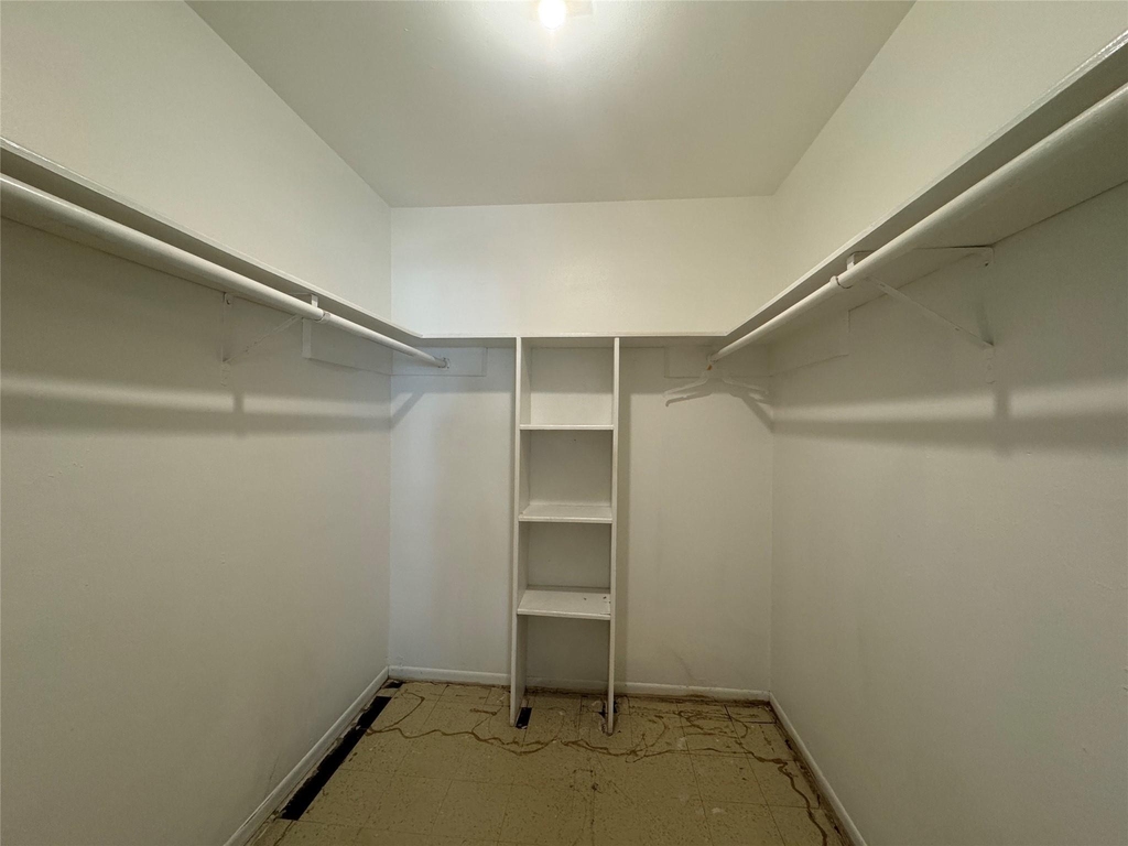 6405 Westward Street - Photo 5