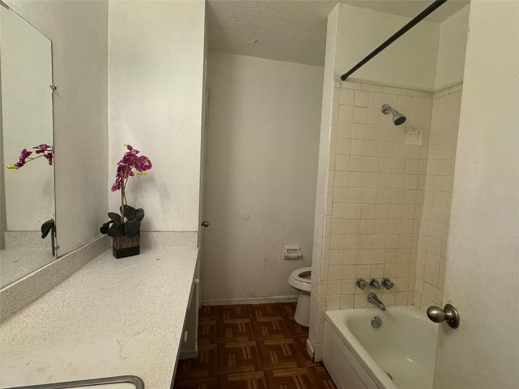 6405 Westward Street - Photo 4