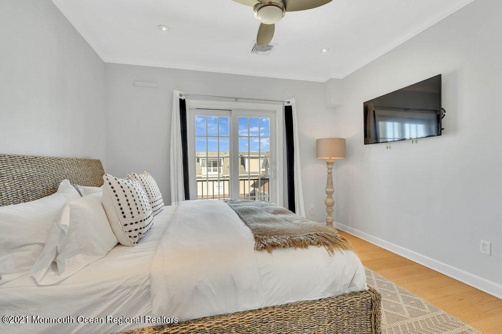 1302 Ocean Avenue - Photo 55