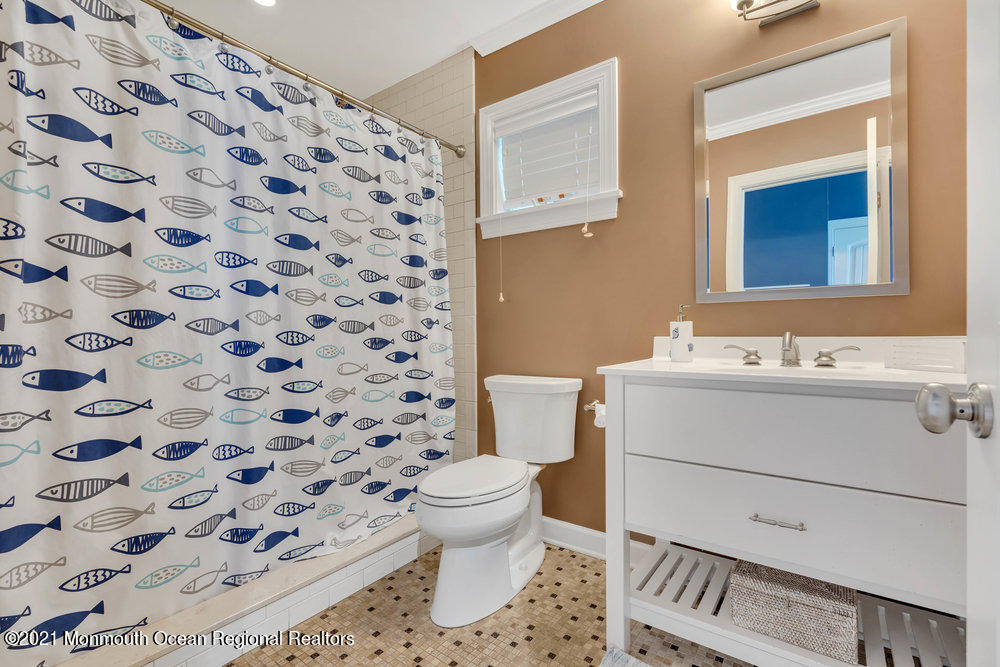 1302 Ocean Avenue - Photo 17