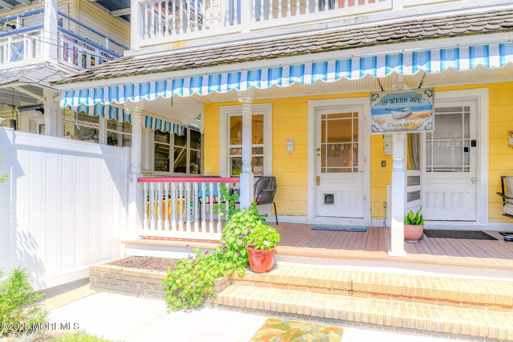 19 Webb Avenue - Photo 7