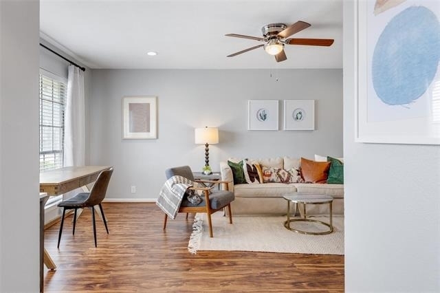 607 W Cedar Street - Photo 9