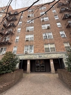 759 East 10th Street - Photo 1