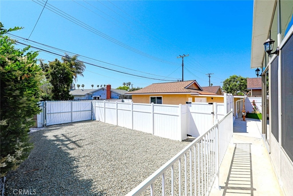 18091 Newland Street - Photo 21