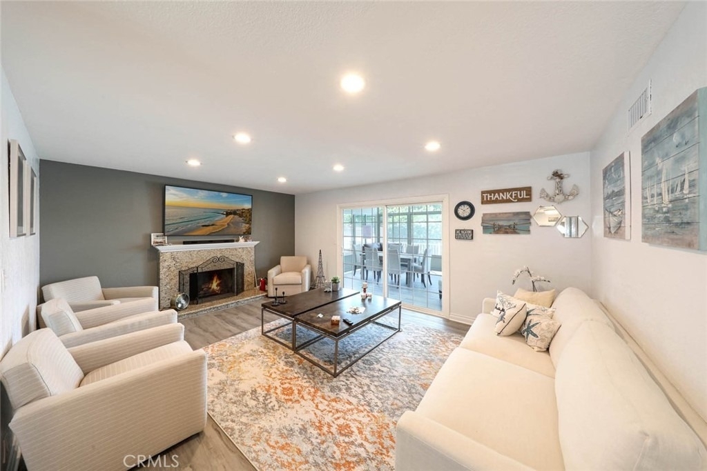 18091 Newland Street - Photo 6